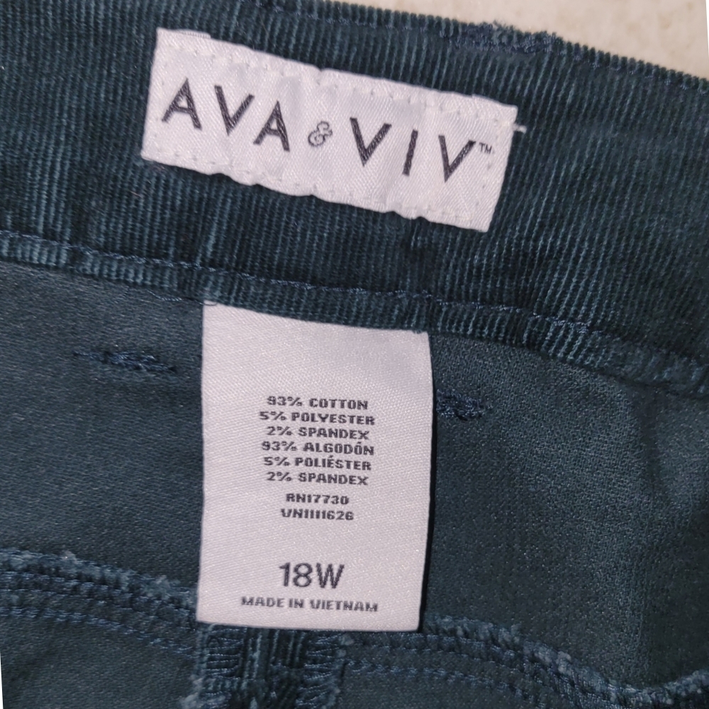 Ava & Viv Plus Size Green Corduroy Pants Mid Rise Straight Leg Forest Green 18W - Picture 6 of 6